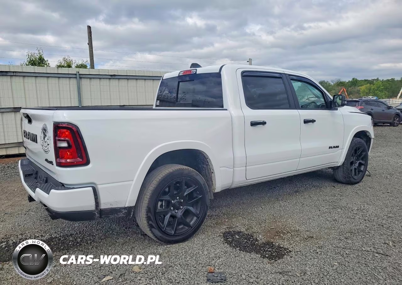 2025 Ram 1500 Laramie VIN:1C6SRFJP1SN693655 - 3