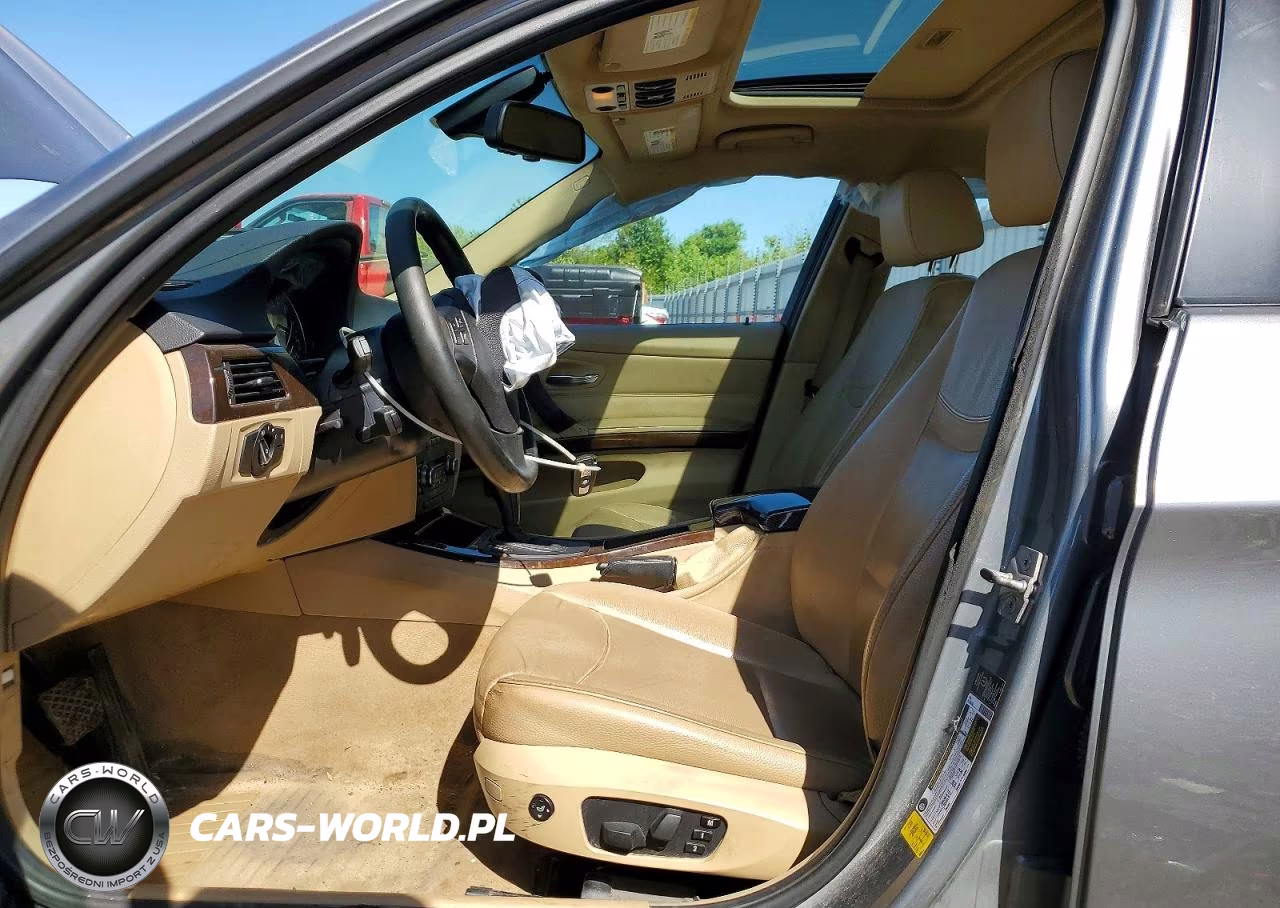 2011 BMW 328 Xi VIN:WBAPK7C50BA975004 - 7