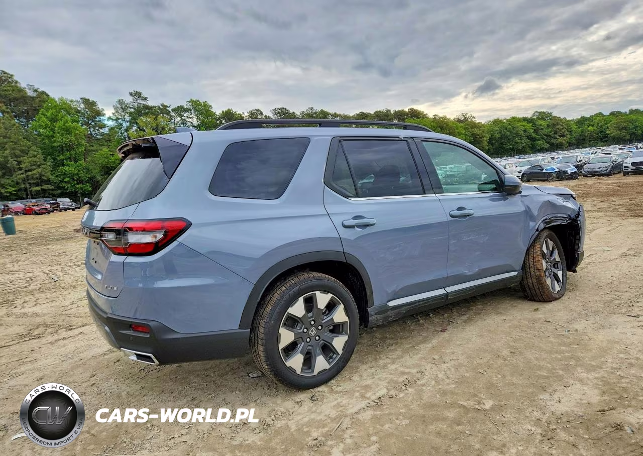 2026 Honda Pilot Elite VIN:5FNYG1H83TB015323 - 3