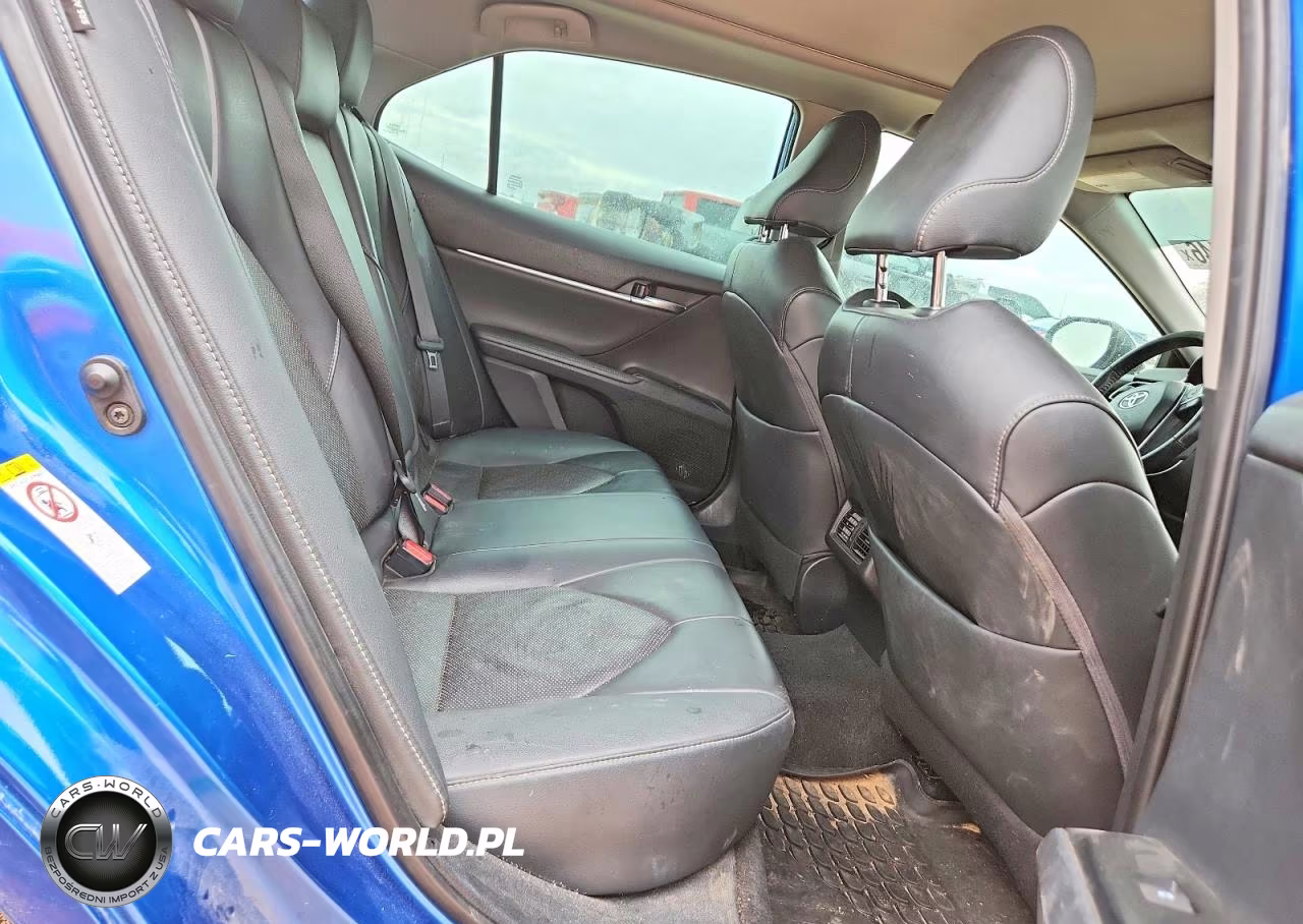 2019 Toyota Camry Xse VIN:4T1B61HK7KU220942 - 10