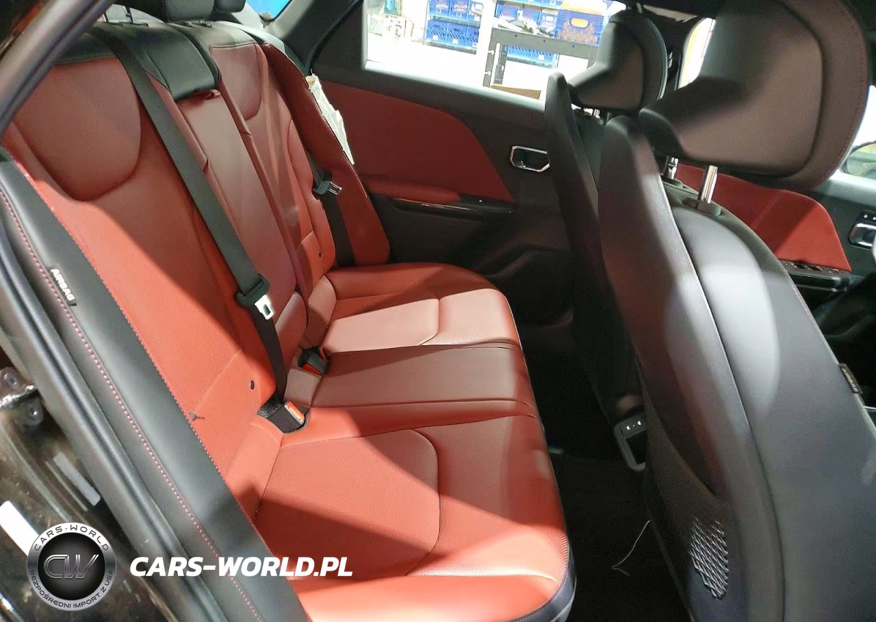2026 Kia K4 Gt Line VIN:3KPFW4DE4TE269118 - 10