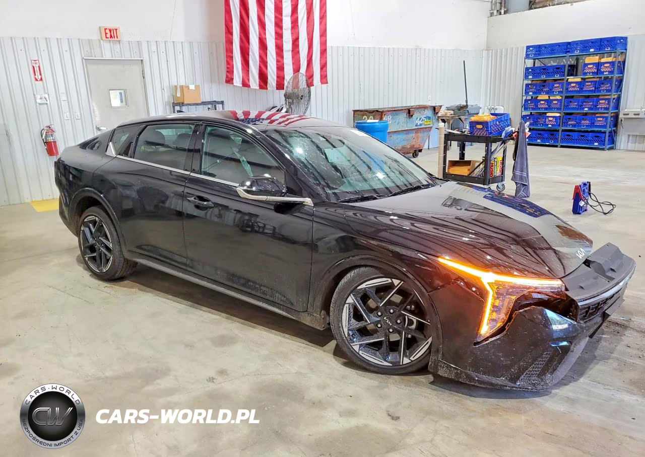 2026 Kia K4 Gt Line VIN:3KPFW4DE4TE269118 - 4