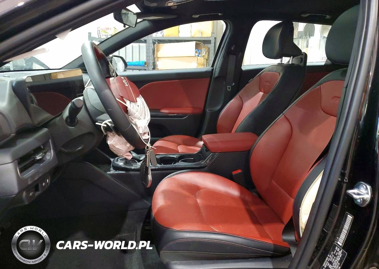 2026 Kia K4 Gt Line VIN:3KPFW4DE4TE269118 - 7