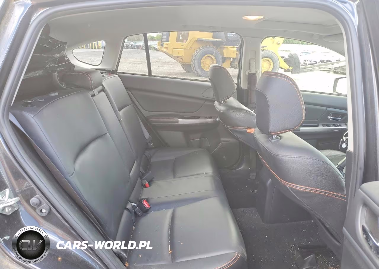 2016 Subaru Crosstrek Limited VIN:JF2GPANC2G8203083 - 10