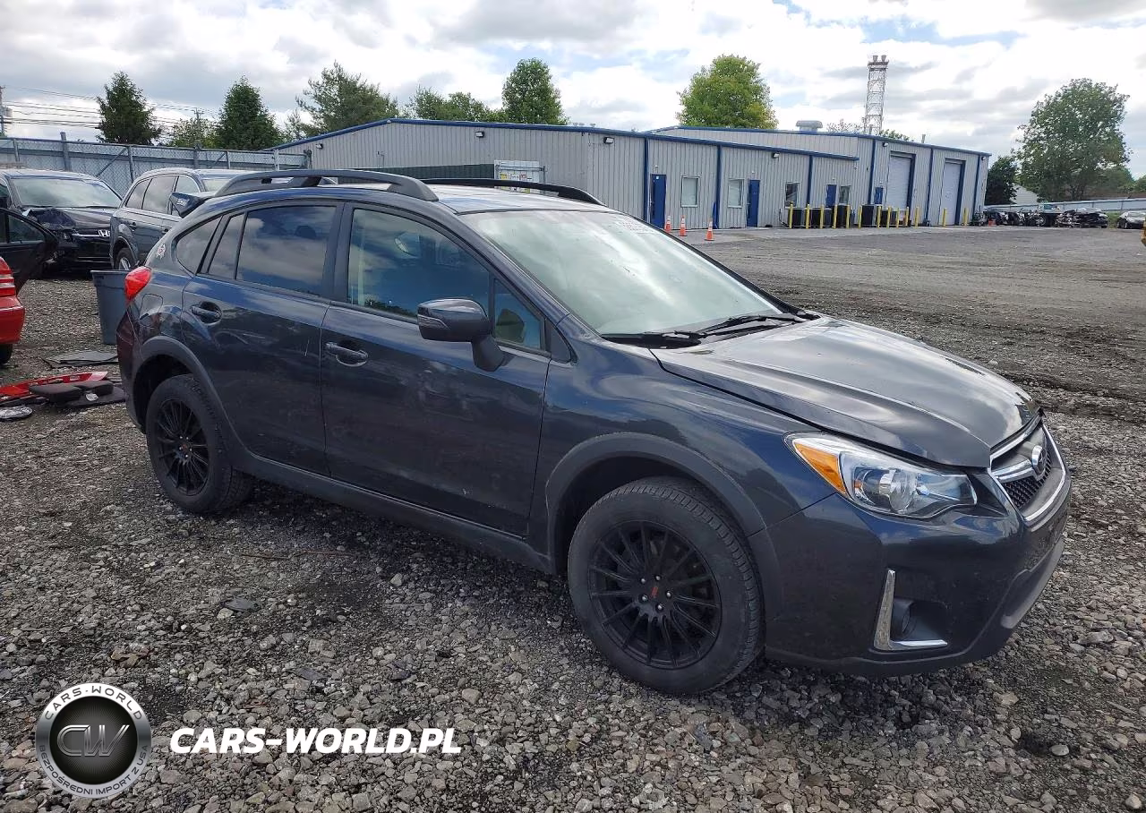 2016 Subaru Crosstrek Limited VIN:JF2GPANC2G8203083 - 4