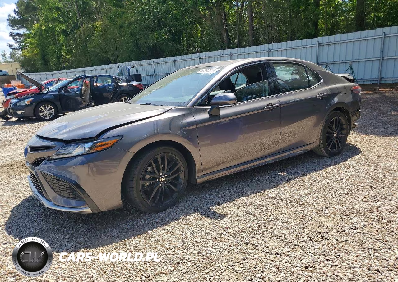 2024 Toyota Camry Xse – zdjęcie 1 z 13