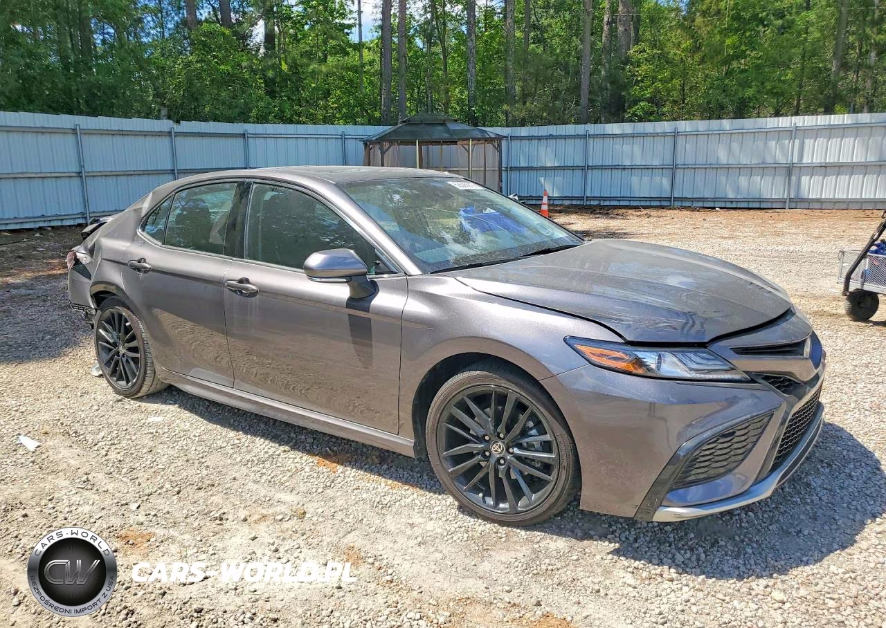 2024 Toyota Camry Xse VIN:4T1K31AKXRU068233 - 4