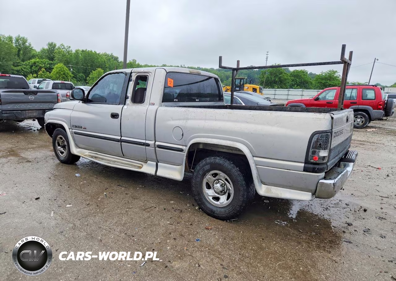 1999 Dodge Ram 1500 VIN:1B7HC13Y7XJ557140 - 2