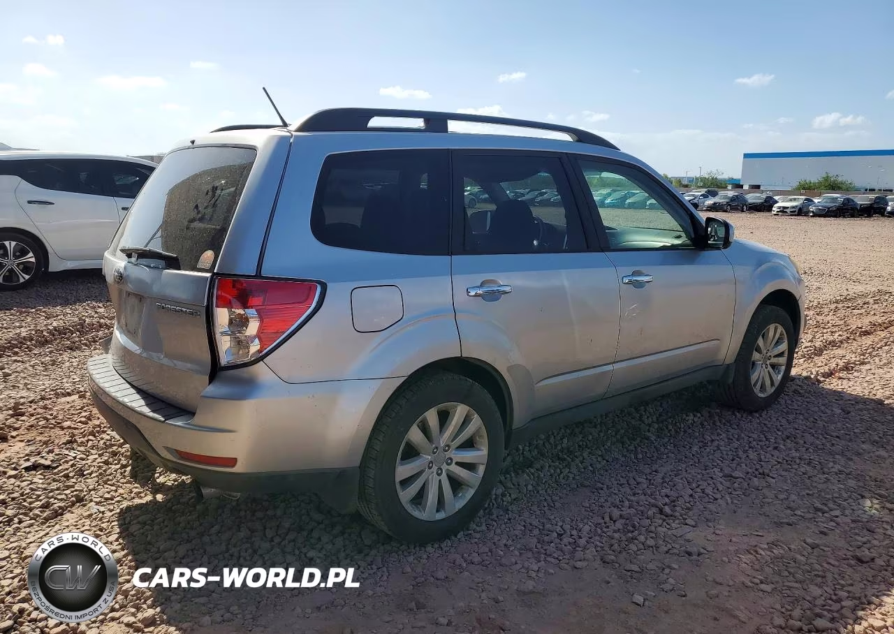2012 Subaru Forester 2.5X Premium VIN:JF2SHBDC7CH431444 - 3