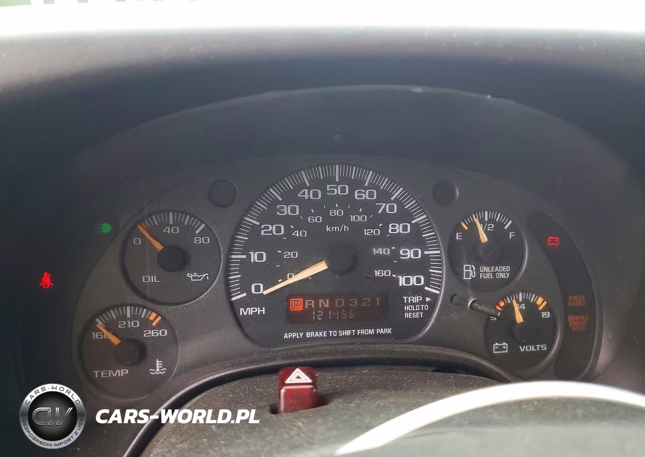 2002 Chevrolet Express Box Truck VIN:1GBJG31R421144182 - 9