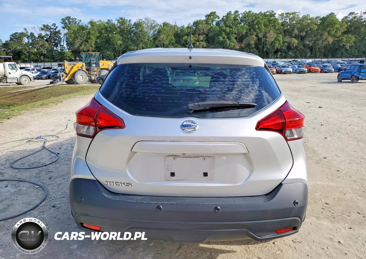 2020 Nissan Kicks S VIN:3N1CP5BV7LL542561 - 6