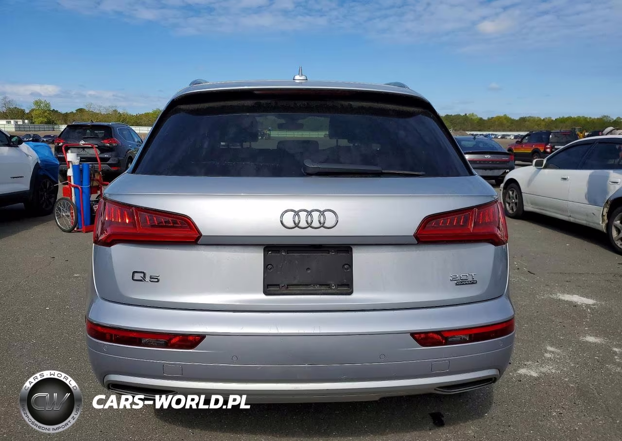 2018 Audi Q5 Premium Plus VIN:WA1BNAFY2J2095464 - 6
