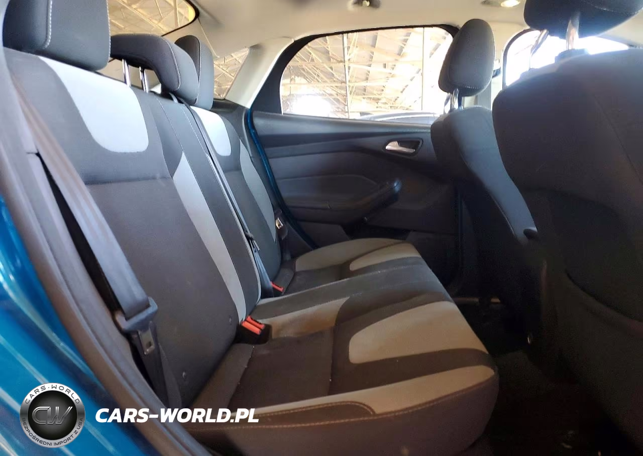 2012 Ford Focus Se VIN:1FAHP3F25CL290219 - 10