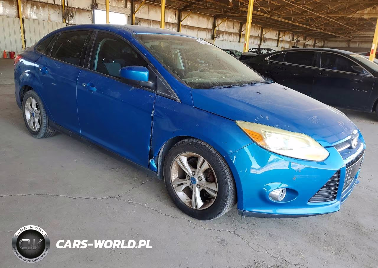 2012 Ford Focus Se VIN:1FAHP3F25CL290219 - 4