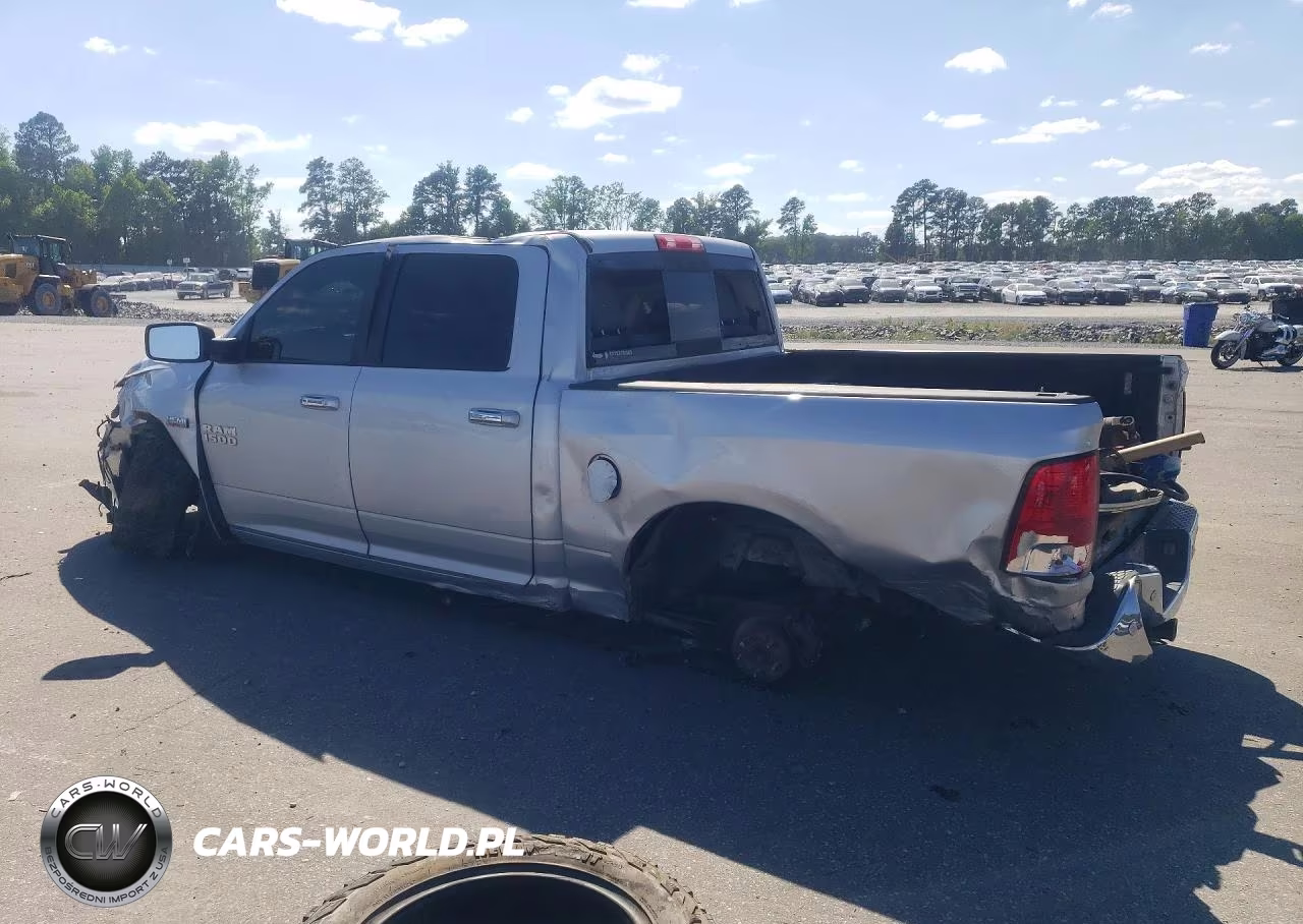 2017 Ram 1500 Slt VIN:3C6RR7LTXHG599158 - 2