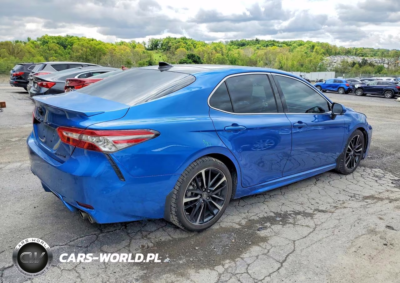 2019 Toyota Camry Xse VIN:4T1B61HK7KU273155 - 3
