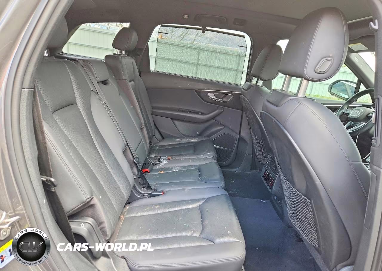2021 Audi Q7 Premium Plus VIN:WA1LJAF79MD025170 - 11