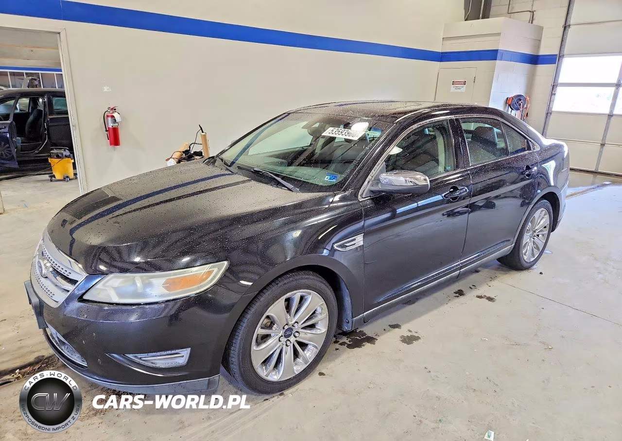 2010 Ford Taurus Limited