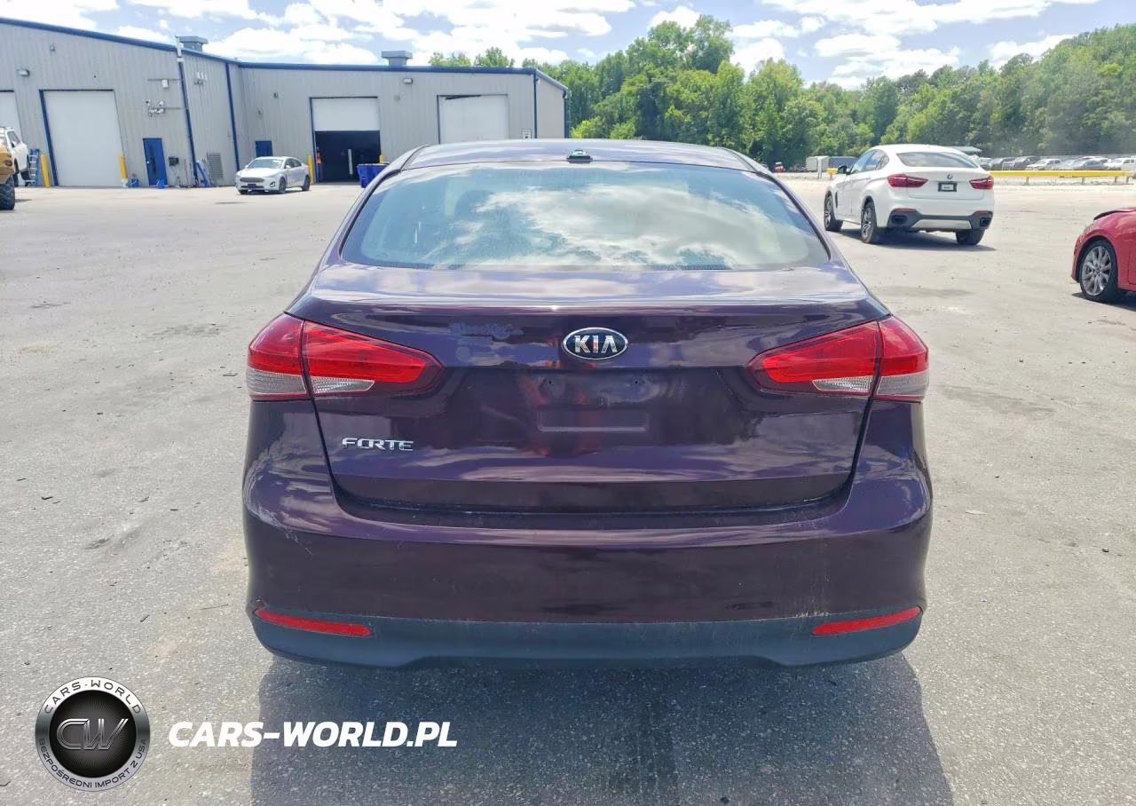 2018 Kia Forte Lx VIN:3KPFK4A70JE209948 - 6