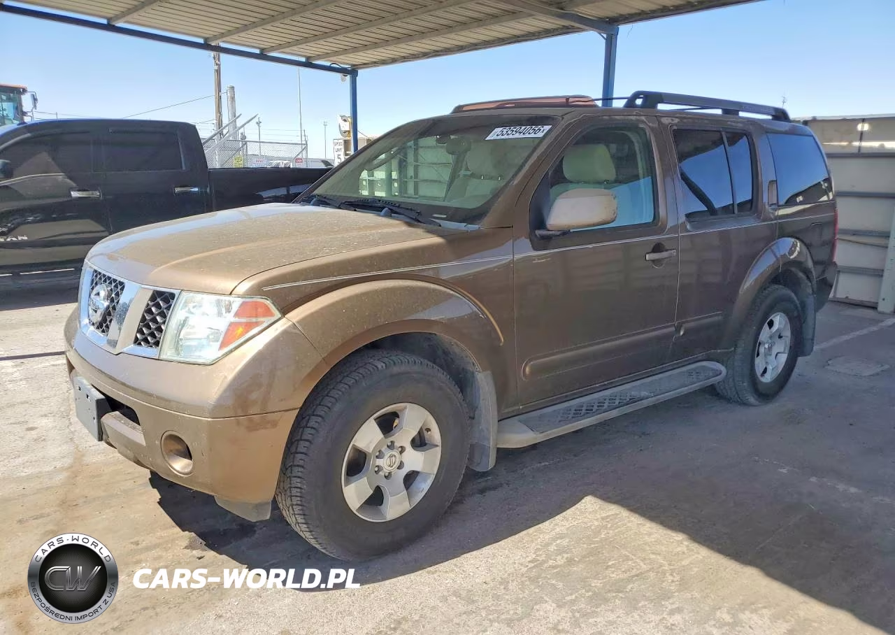 2005 Nissan Pathfinder Xe