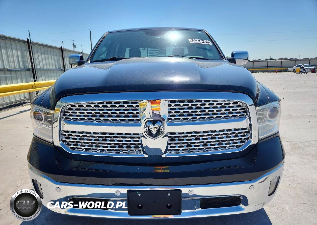 2015 Ram 1500 Laramie VIN:1C6RR7NT4FS666484 - 5