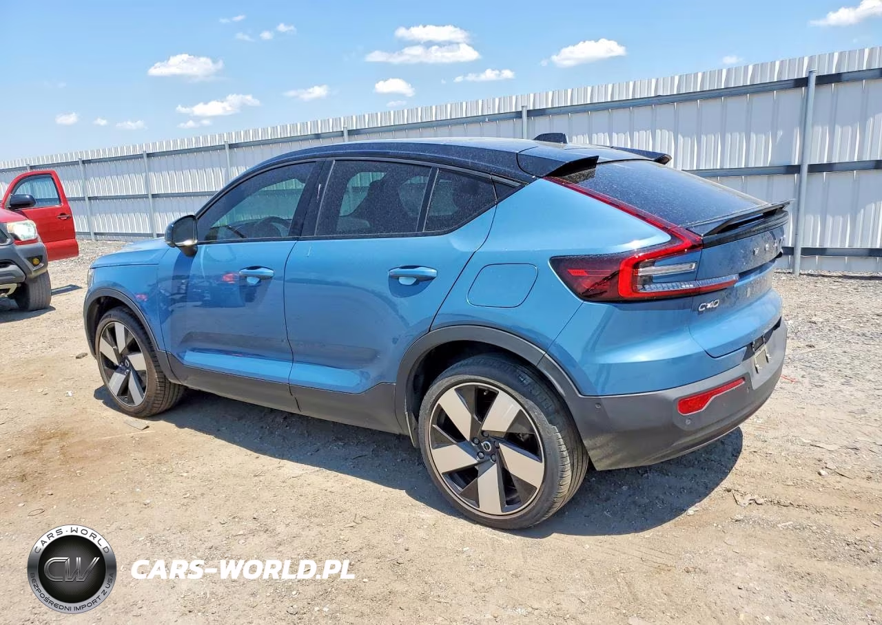 2022 Volvo C40 P8 Recharge Ultimate VIN:YV4ED3GB2N2004160 - 2
