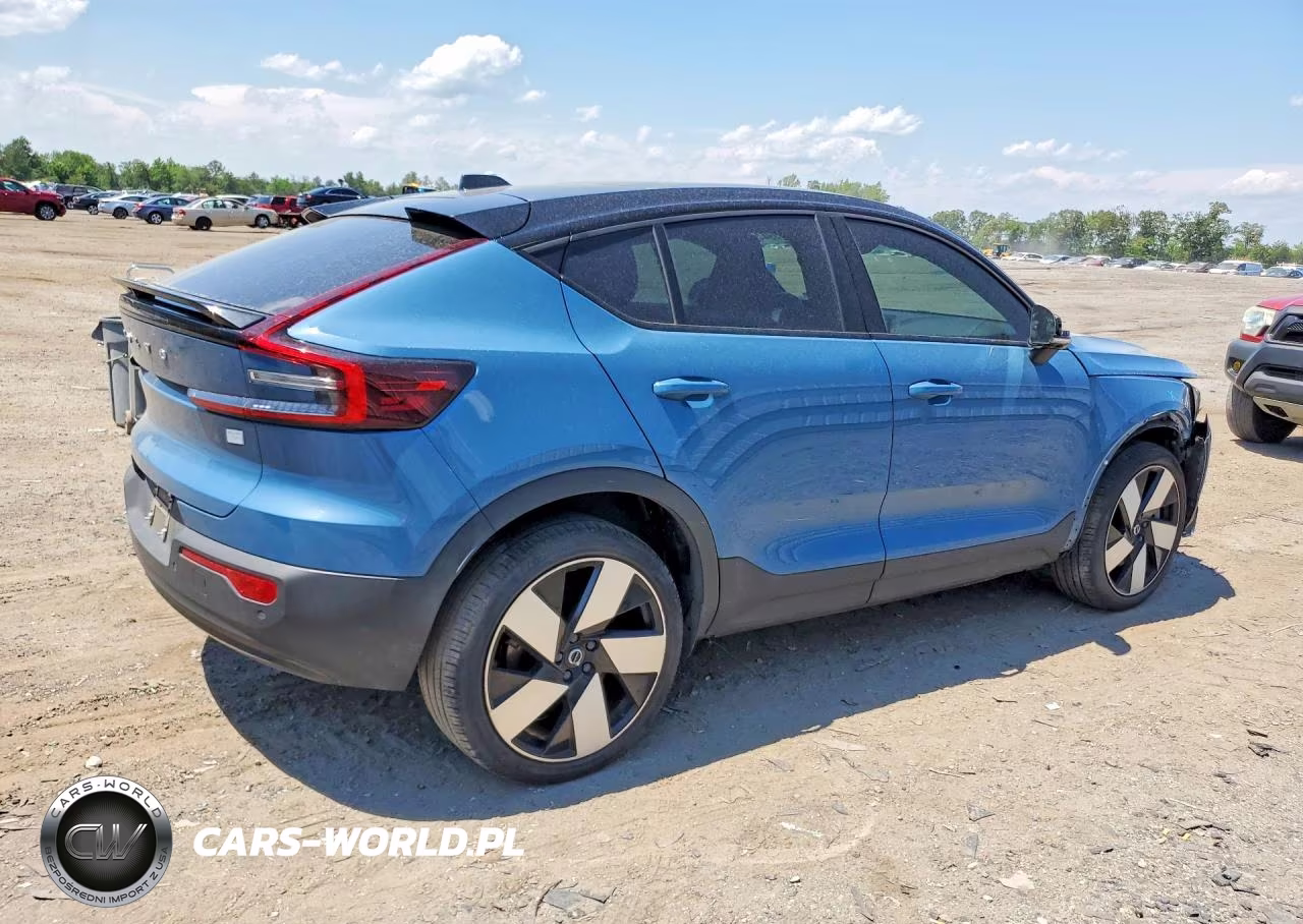 2022 Volvo C40 P8 Recharge Ultimate VIN:YV4ED3GB2N2004160 - 3