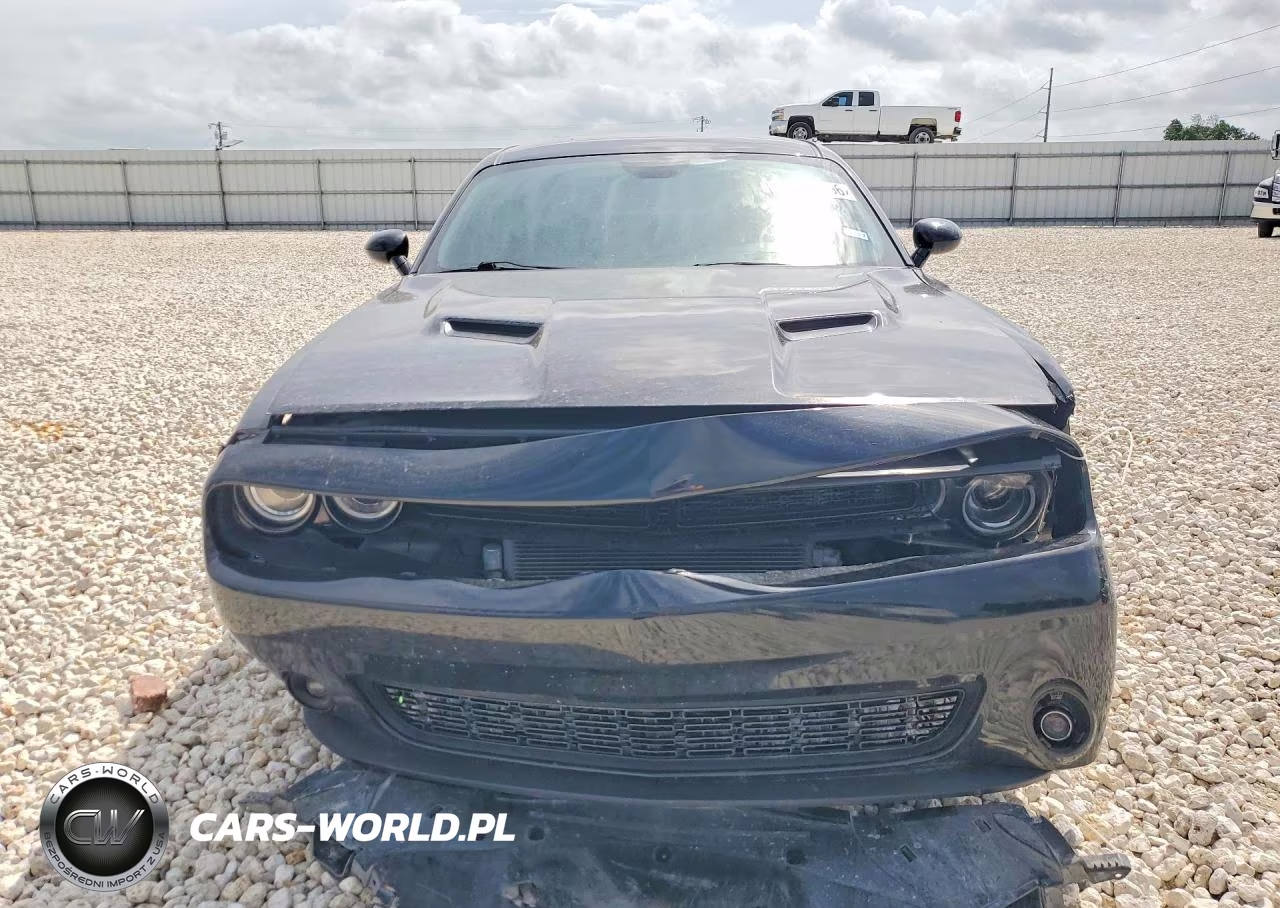 2018 Dodge Challenger R VIN:2C3CDZFJ1JH131252 - 5