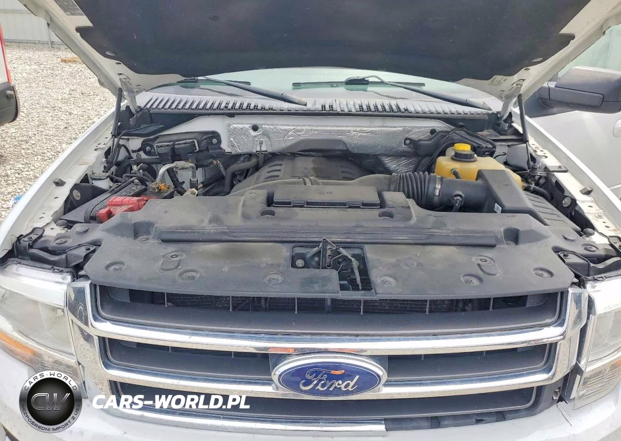 2017 Ford Expedition Xlt VIN:1FMJU1JT6HEA59622 - 12