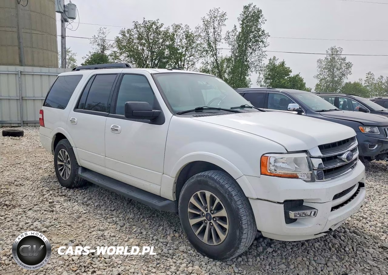 2017 Ford Expedition Xlt VIN:1FMJU1JT6HEA59622 - 4