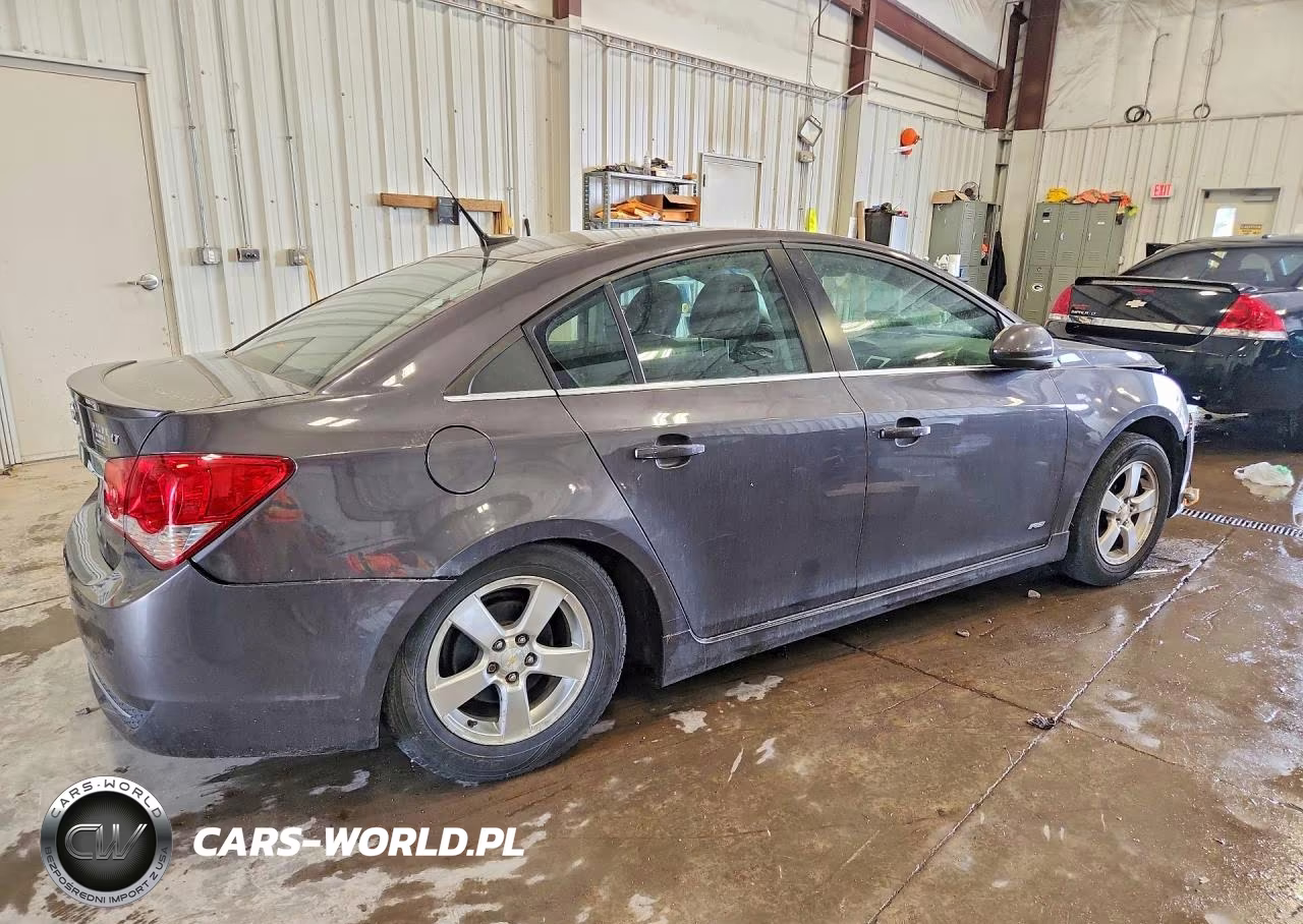 2011 Chevrolet Cruze Lt VIN:1G1PF5S96B7243157 - 3