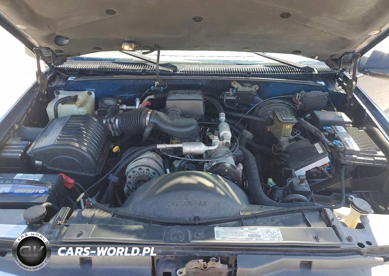 1999 Chevrolet Suburban K1500 VIN:3GNFK16R5XG139750 - 12