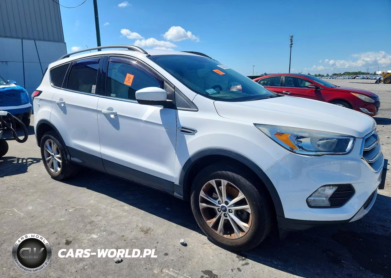 2018 Ford Escape Se VIN:1FMCU9GD2JUB87116 - 4