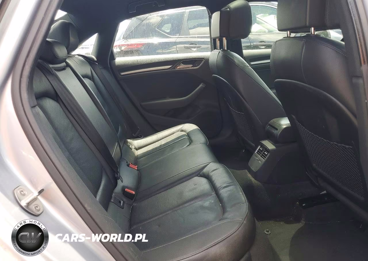 2018 Audi A3 Premium VIN:WAUAUGFF6J1094083 - 10