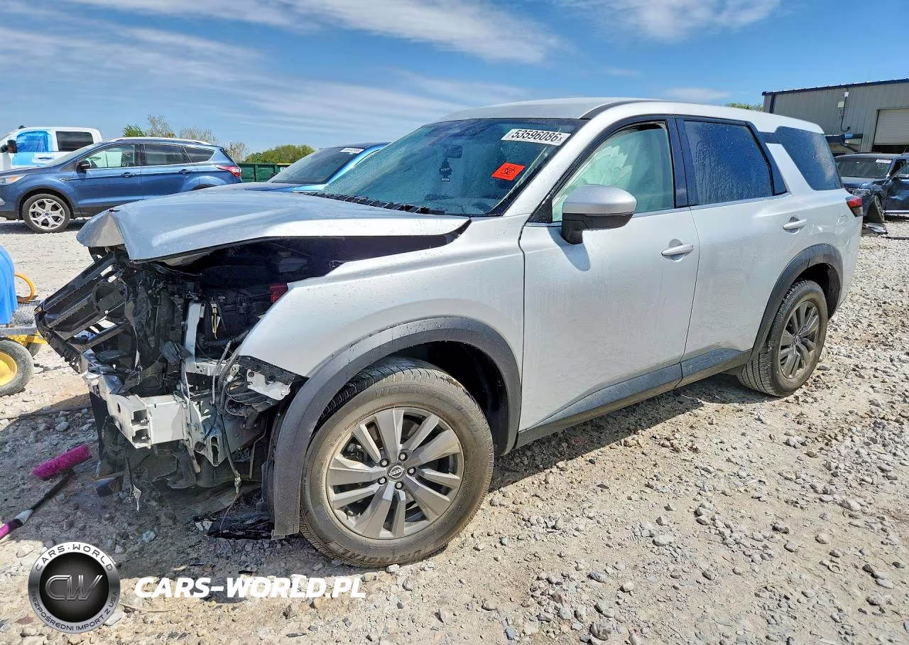 2022 Nissan Pathfinder S