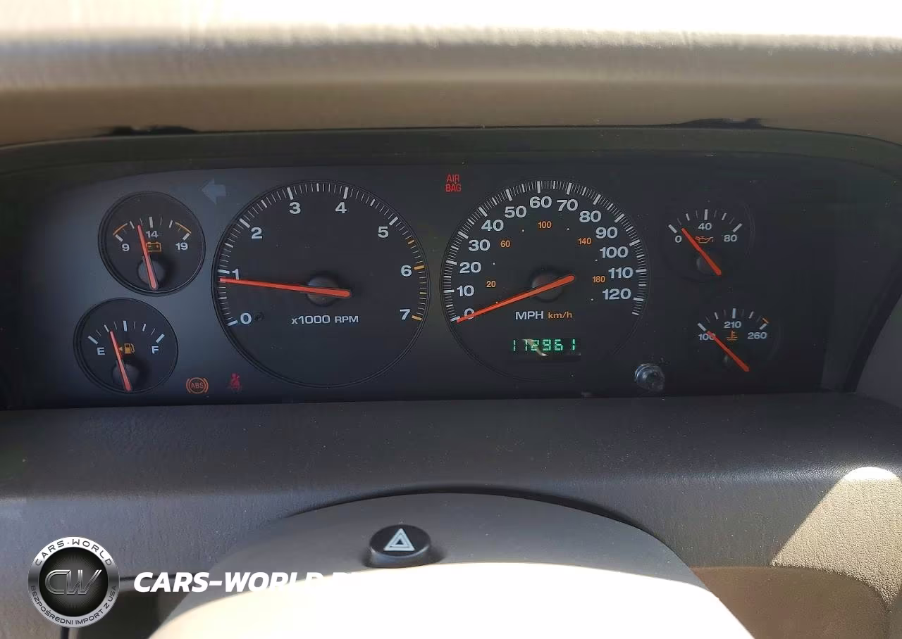 2000 Jeep Grand Cherokee Limited VIN:1J4GW58N0YC106690 - 9