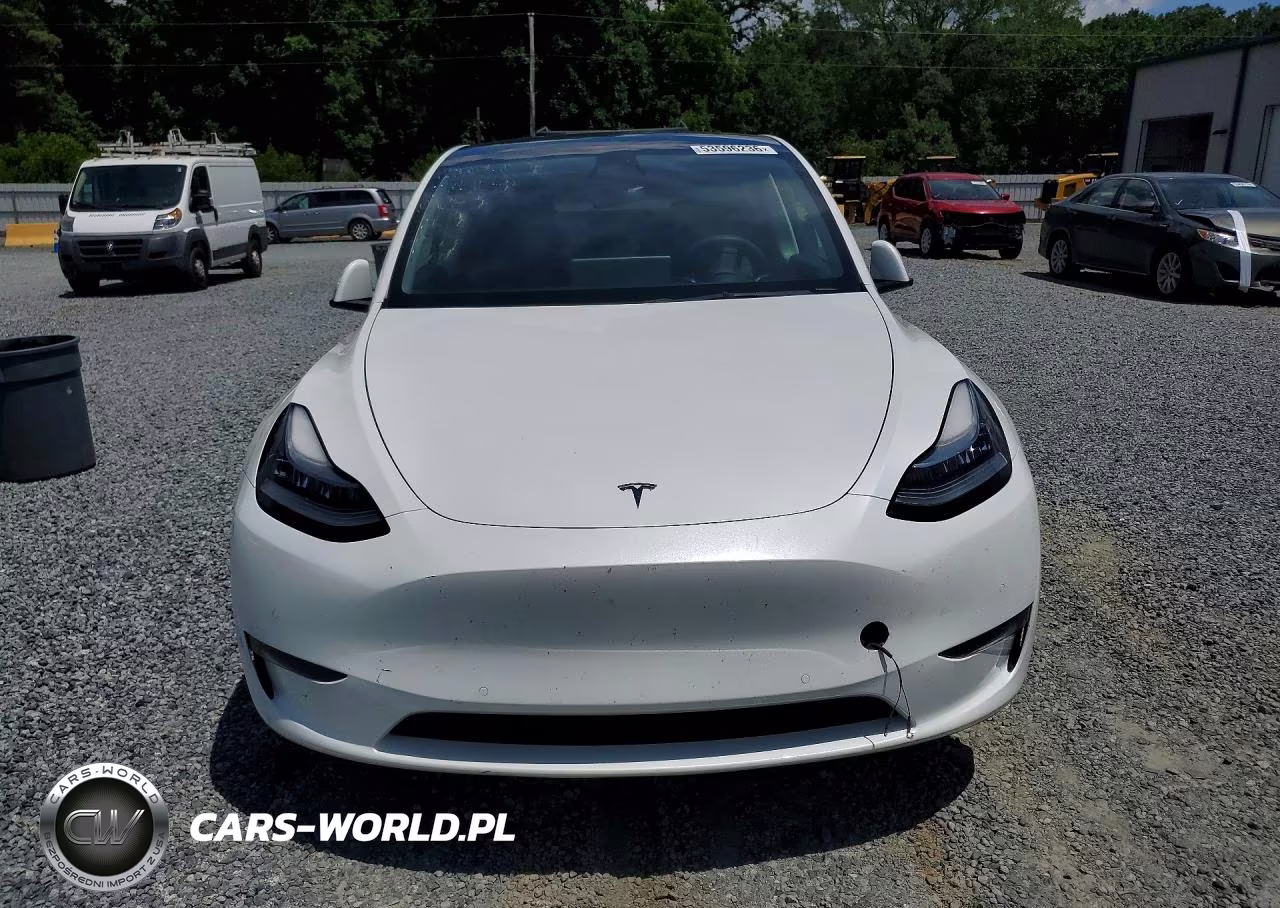 2022 Tesla Model Y VIN:7SAYGDEE6NF358144 - 5