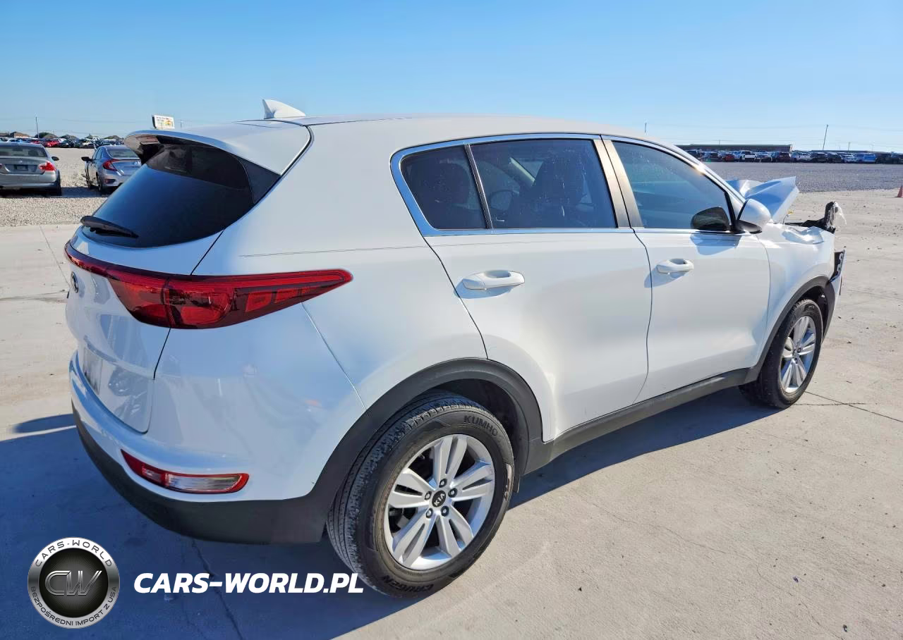 2018 Kia Sportage Lx VIN:KNDPM3AC9J7447335 - 3