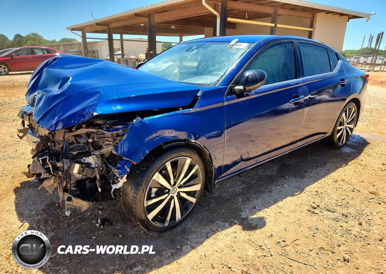 2022 Nissan Altima Sr – zdjęcie 1 z 12