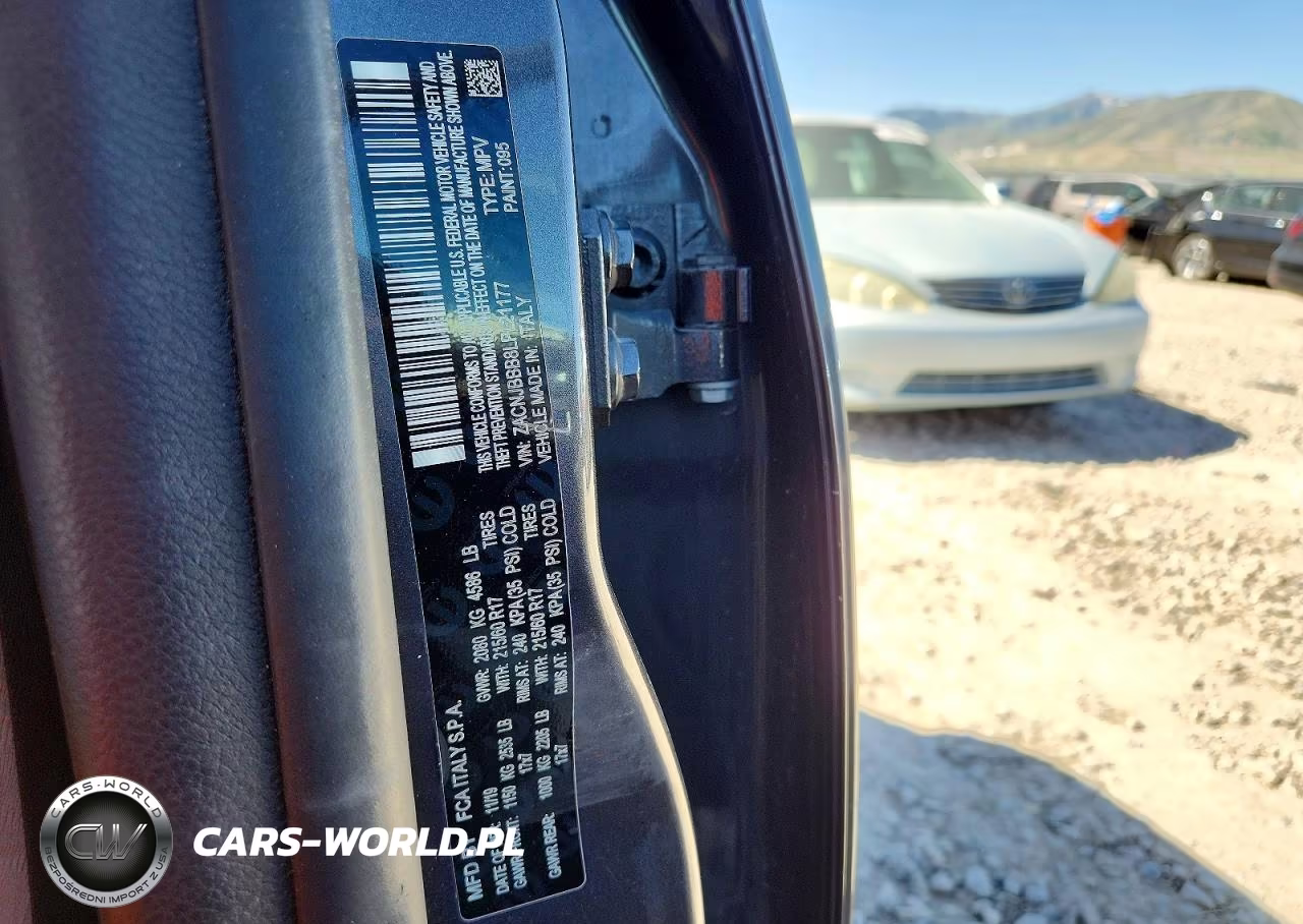 2020 Jeep Renegade Latitude VIN:ZACNJBBB8LPL21177 - 13
