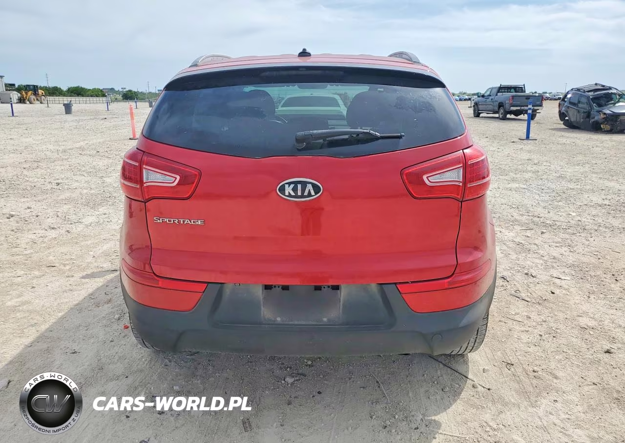 2011 Kia Sportage Lx VIN:KNDPBCA23B7025267 - 6