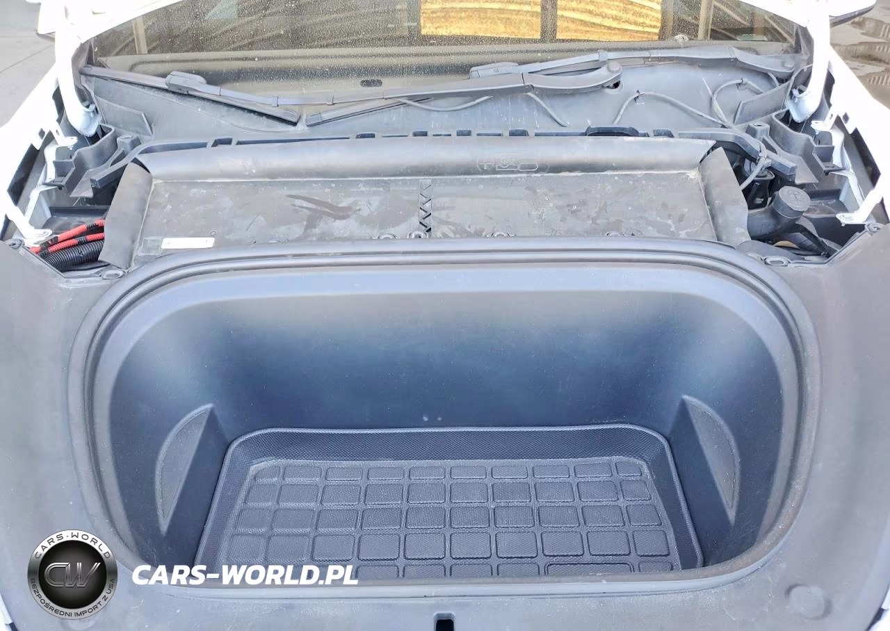 2021 Tesla Model Y VIN:5YJYGDEE0MF240506 - 11