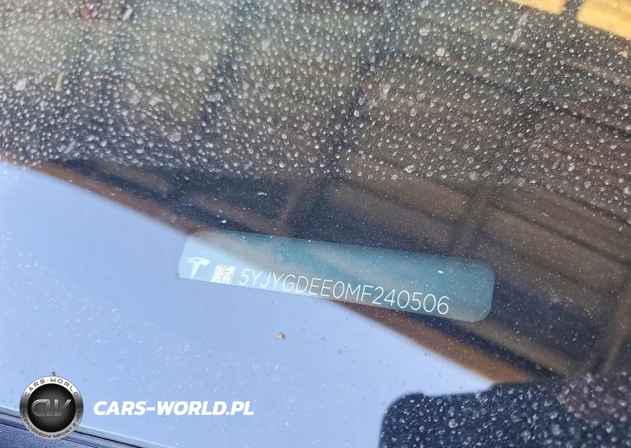 2021 Tesla Model Y VIN:5YJYGDEE0MF240506 - 13