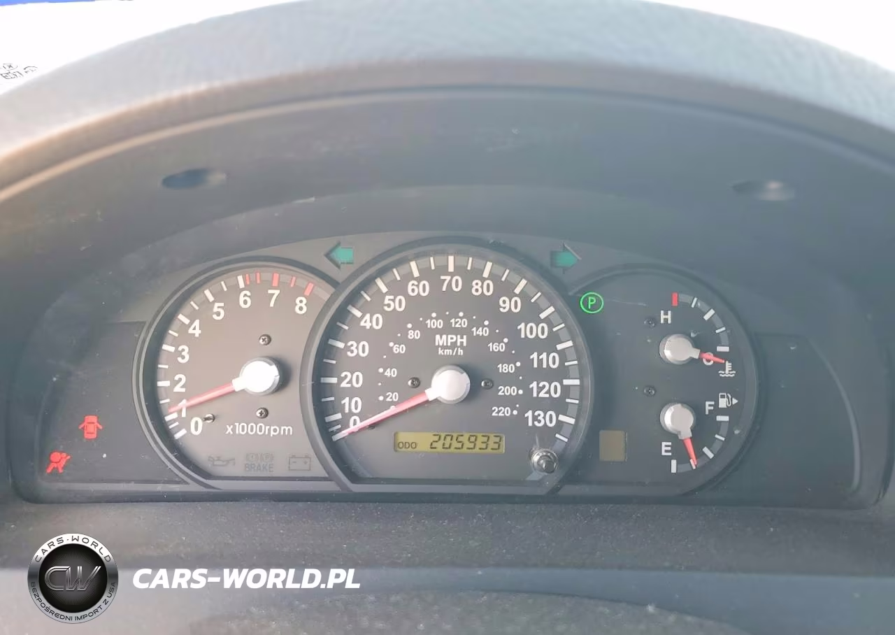 2005 Kia Sorento Lx VIN:KNDJD733X55367571 - 9
