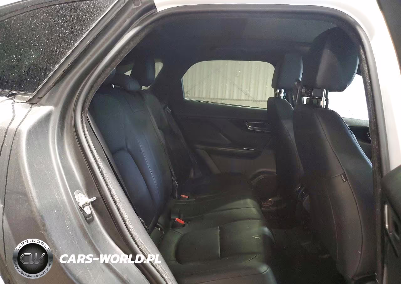 2019 Jaguar F-Pace Premium VIN:SADCJ2FN8KA356528 - 11