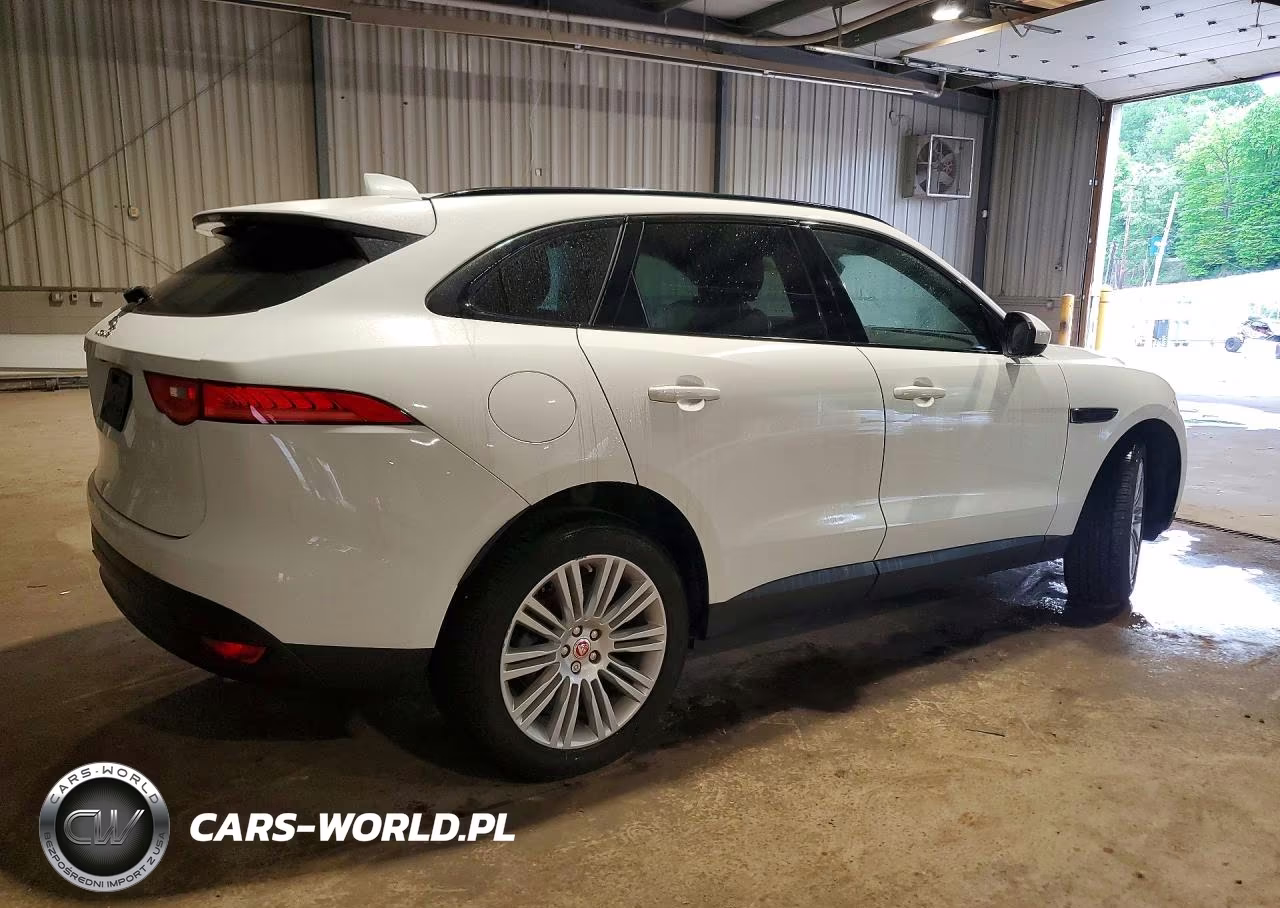 2019 Jaguar F-Pace Premium VIN:SADCJ2FN8KA356528 - 3