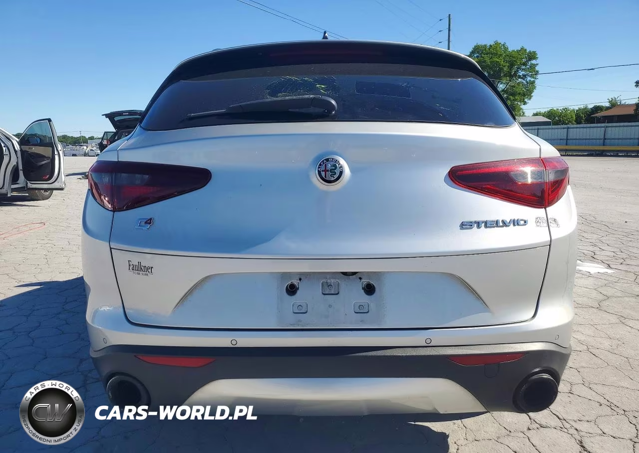 2018 Alfa Romeo Stelvio Sport VIN:ZASFAKPN6J7B92299 - 6