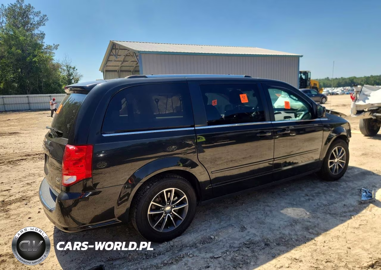 2017 Dodge Grand Caravan Sxt VIN:2C4RDGCGXHR677328 - 3