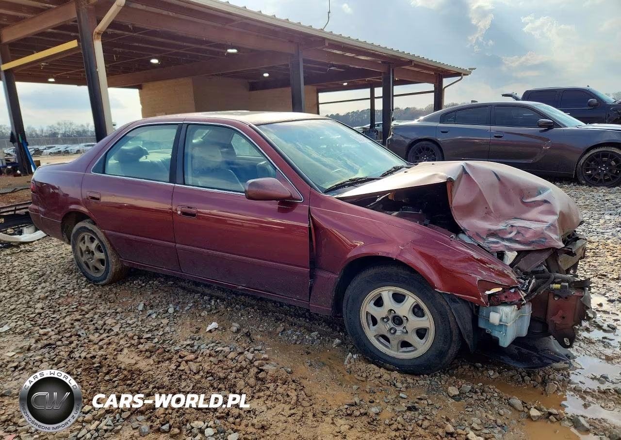 1999 Toyota Camry Le VIN:JT2BG22K5X0289491 - 4