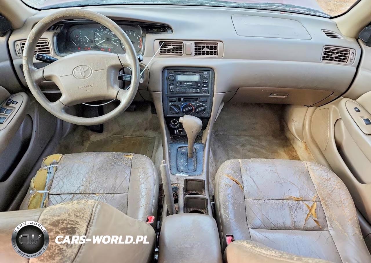 1999 Toyota Camry Le VIN:JT2BG22K5X0289491 - 8